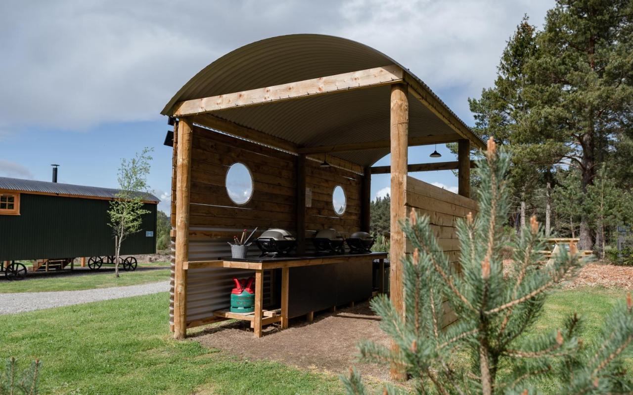 Highland Shepherd Huts Неті-Брідж Екстер'єр фото